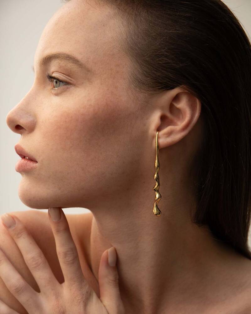 Poem Mismatched Earrings in Gold Vermeil