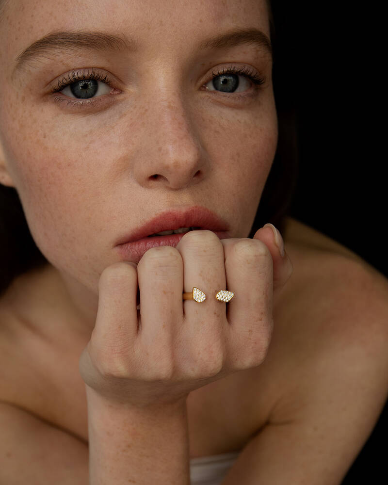 Dream Ring in 18K Solid Gold with Pave Diamonds