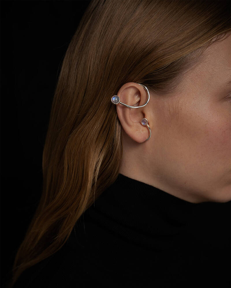 Oksa Ear Cuff with Moonstone