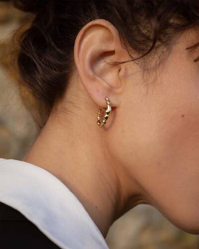 Memories Small Hoop Earrings in Gold Vermeil