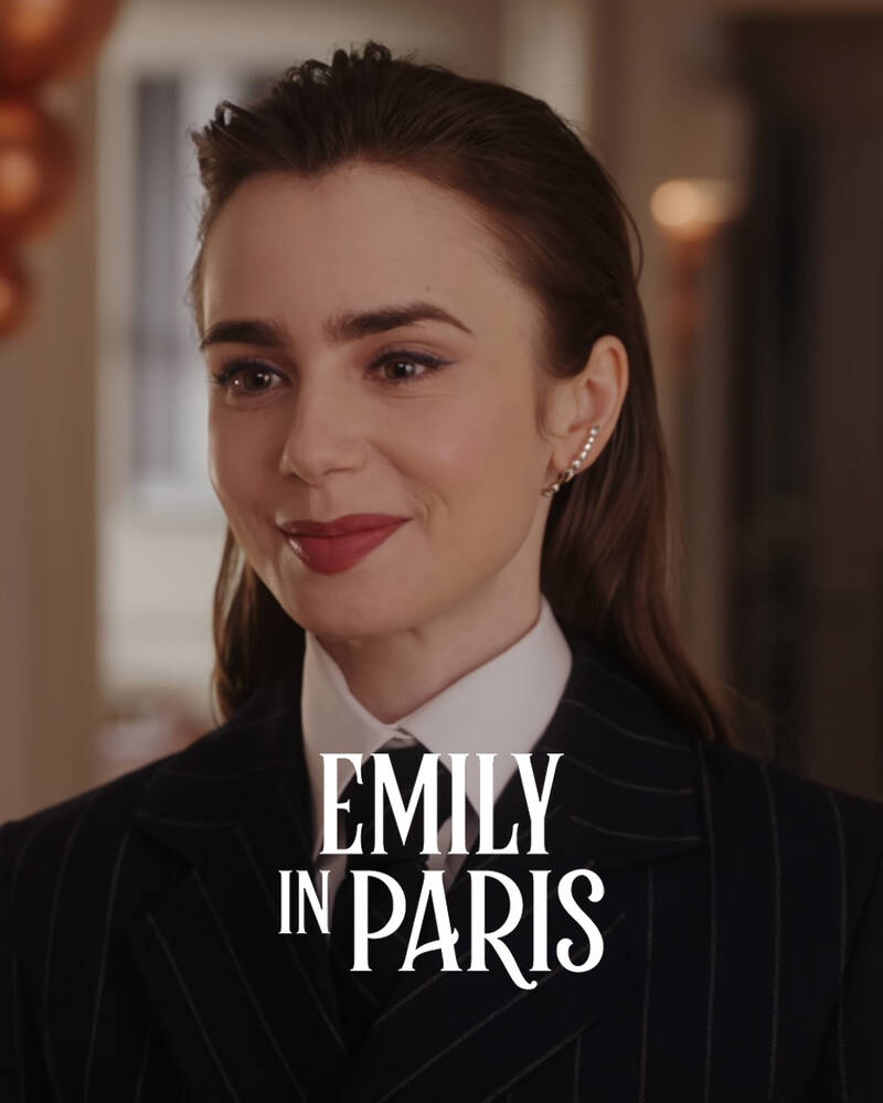 Emily (Lily Collins)