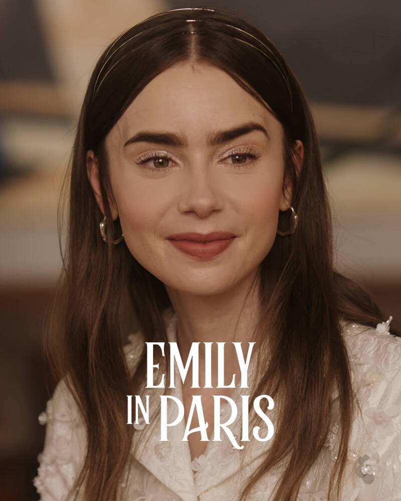 Emily (Lily Collins)