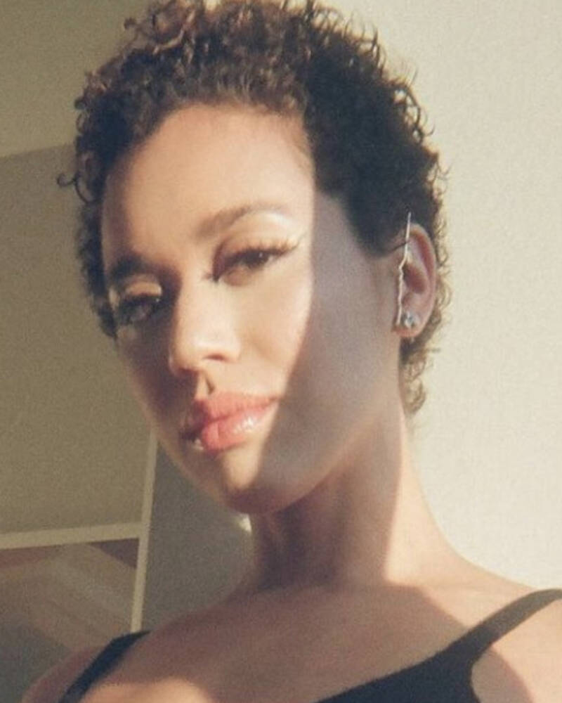 Jasmin Savoy Brown