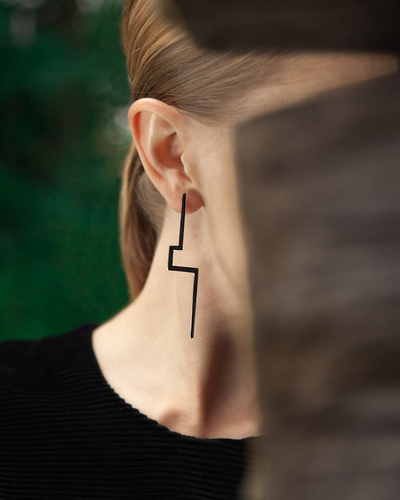Great Figure Earrings