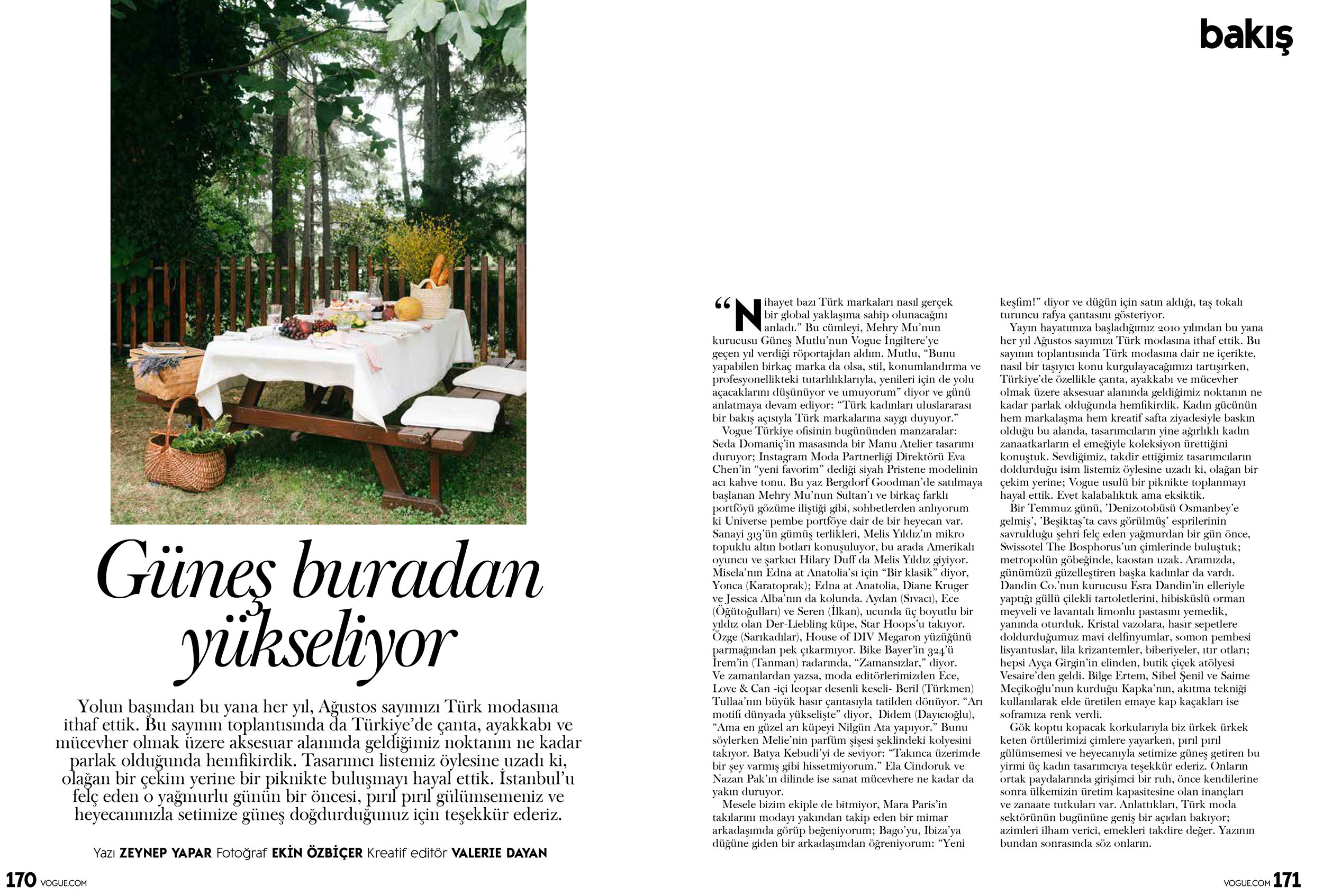 Vogue - Special edition with accessory designers
