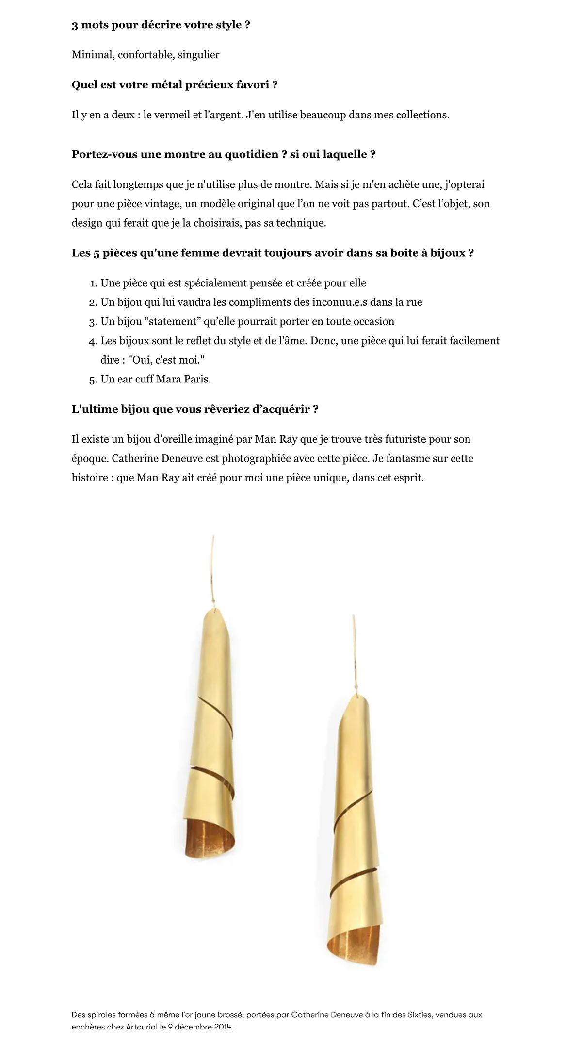 Vogue France - What are the 5 jewels to have absolutely according to this designer who imagined one of the first jewels of AirPods?